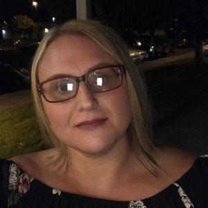 Meet your Posher, Elisabeth